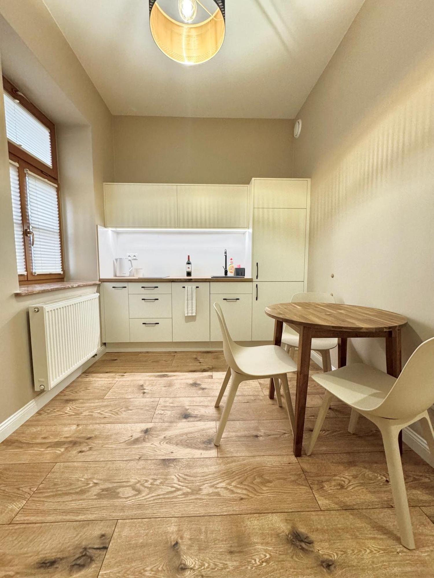Apartment Kamienica Gwiazda - Centrum Miasta, Parking Gratis